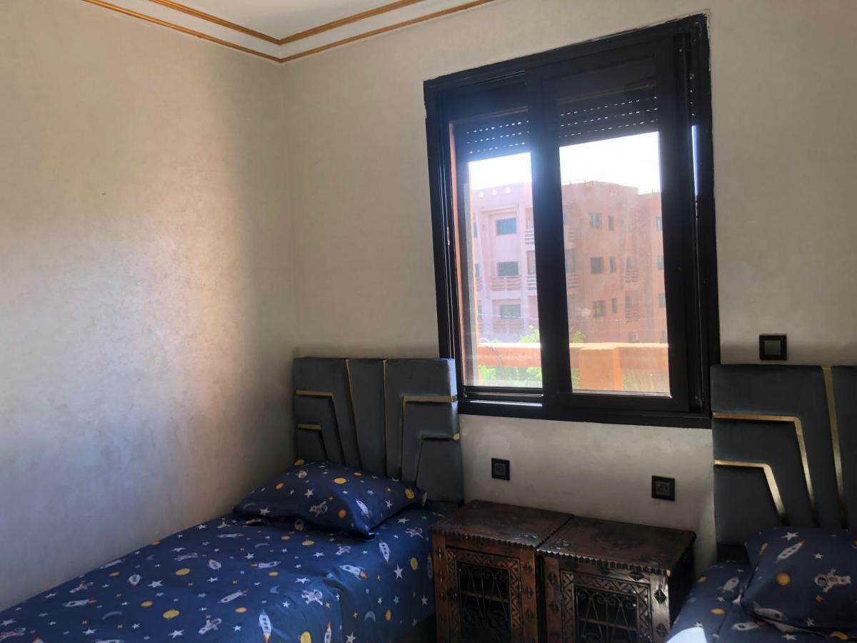 Charmant Logement Avec Parking Residenciel Sans Piscine Apartment Marrakesh Luaran gambar